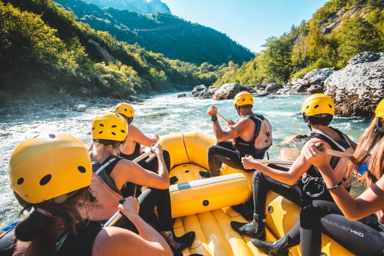 Waterfall Rafting Center Scepan-Polje Eksteriør billede