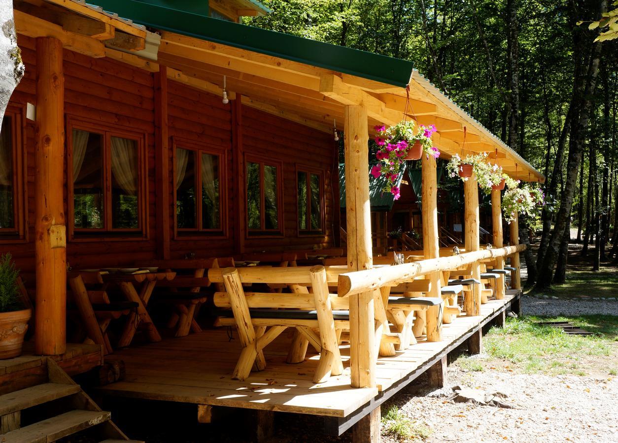 Waterfall Rafting Center Scepan-Polje Eksteriør billede